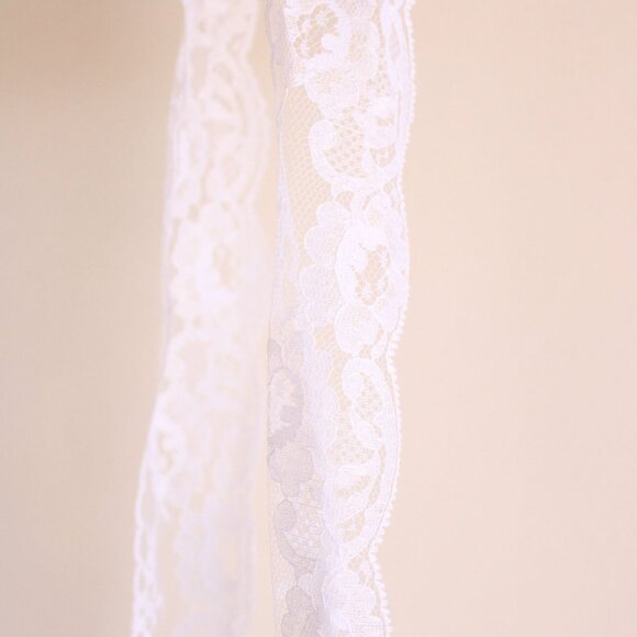 Vintage White Lace Trim, 3 Yards, 2.25" wide, Nylon, Sewing Supply - Picture 3 of 10